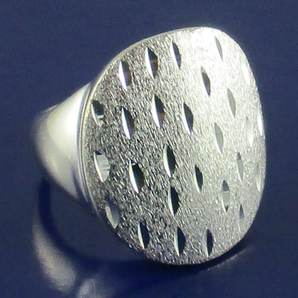 Arte d'Argento Sterling Diamond Cut Ring - Picture 5 of 7